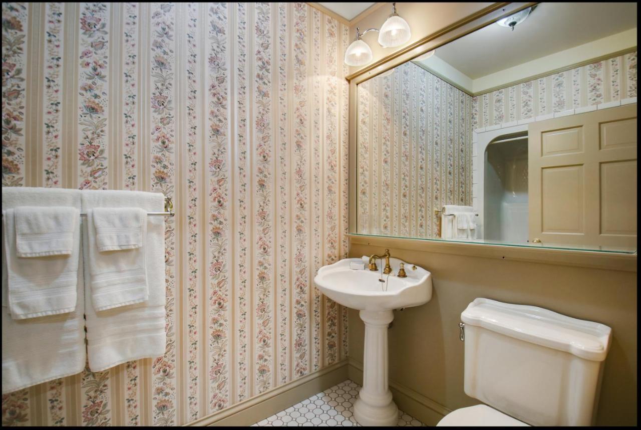 Carnegie Hall Boutique Hotel Ladysmith Екстериор снимка