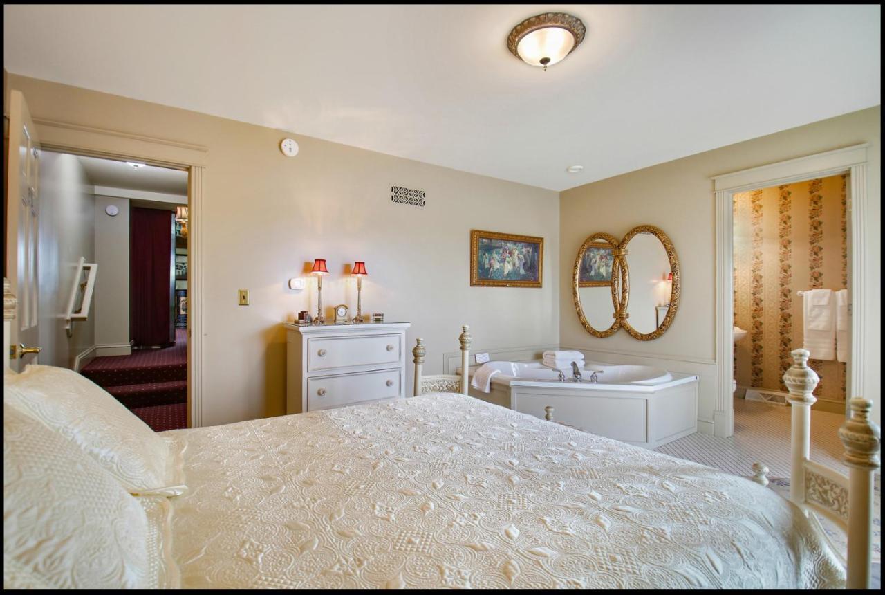 Carnegie Hall Boutique Hotel Ladysmith Екстериор снимка