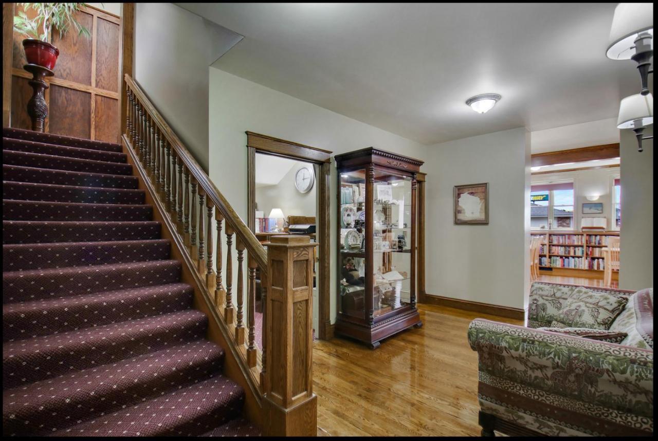Carnegie Hall Boutique Hotel Ladysmith Екстериор снимка